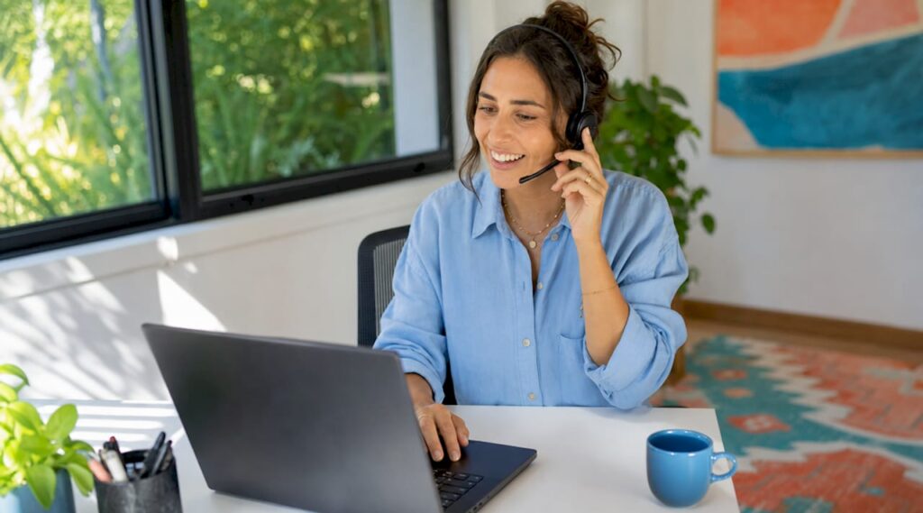 Customer service rep arranging cleaning services
